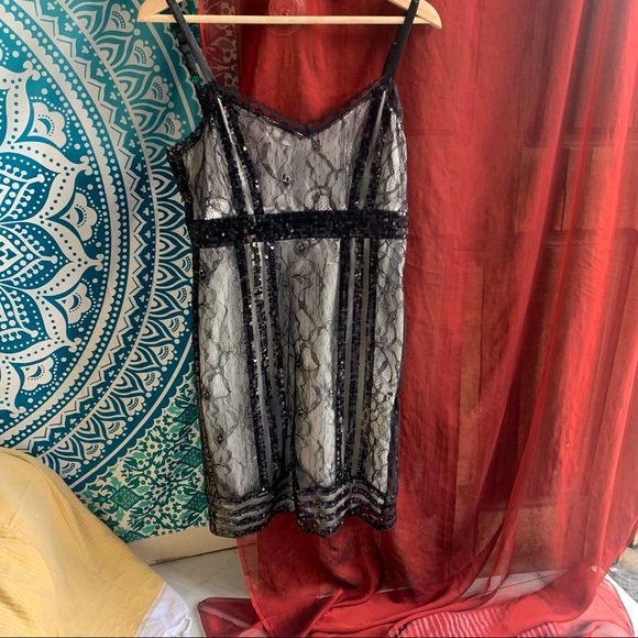 Zara black sequin lace dress, satin cream lining - Picture 3 of 6